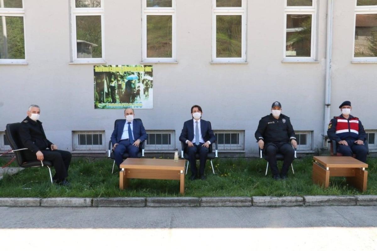 Vali Dağlı Yığılca&rsquo;da yapılan yatırımları inceledi