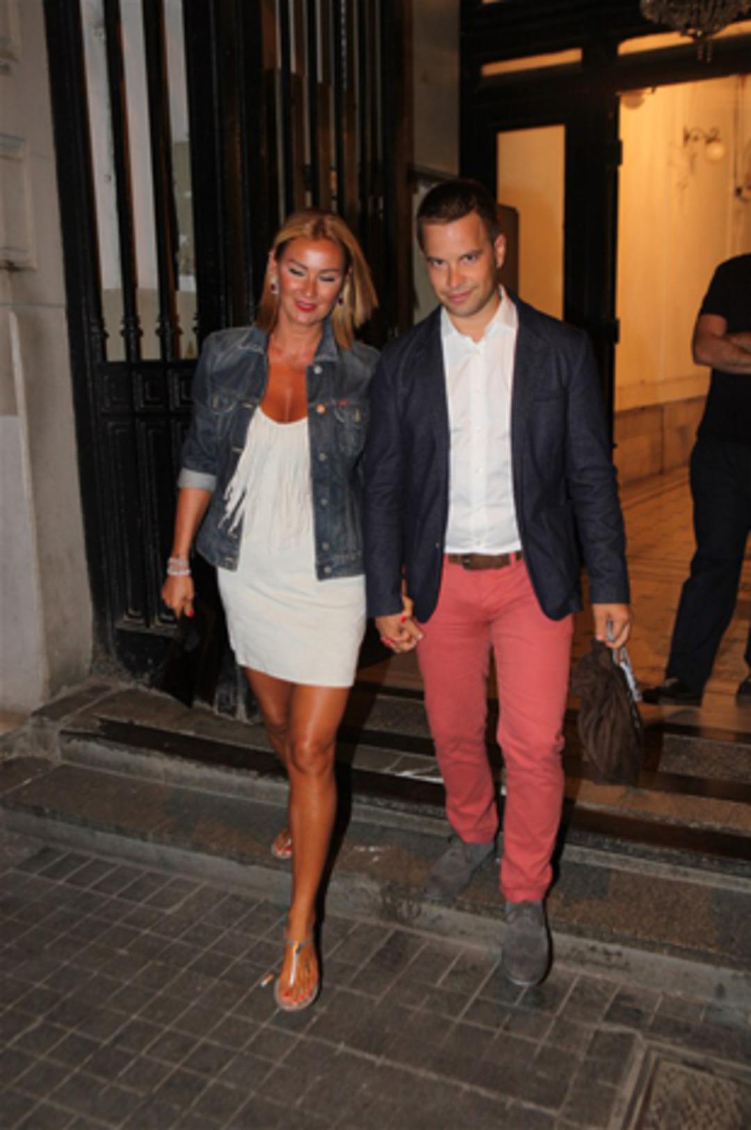 Pınar Altuğ Atacan - Yağmur Atacan