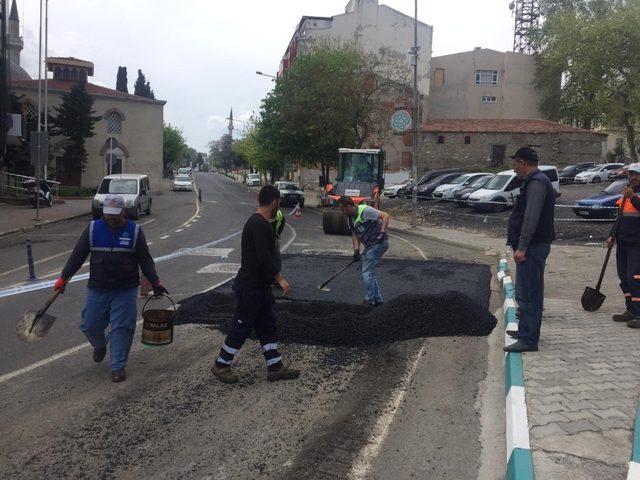 Süleymanpaşa Belediyesi asfalt sezonunu hızlı açtı