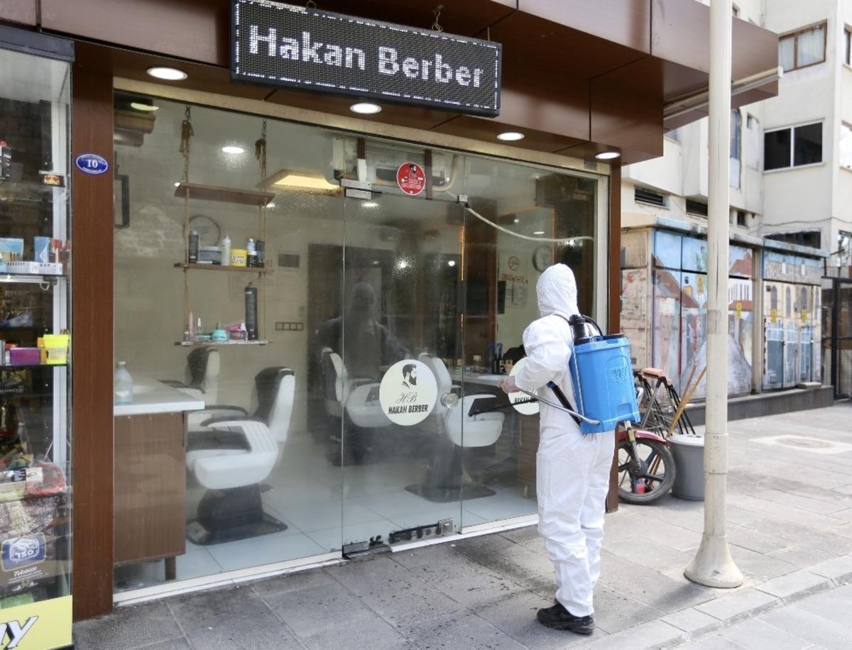 Gaziantep&rsquo;te kuaf&ouml;r ve berberlere hijyen desteği