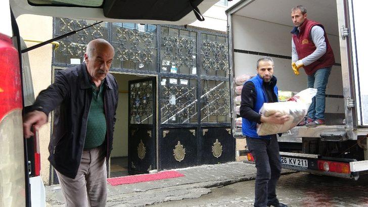 Esnaf ve Sanatkarlar Odasından korona mağduru 3 bin esnafa yardım paketi G2