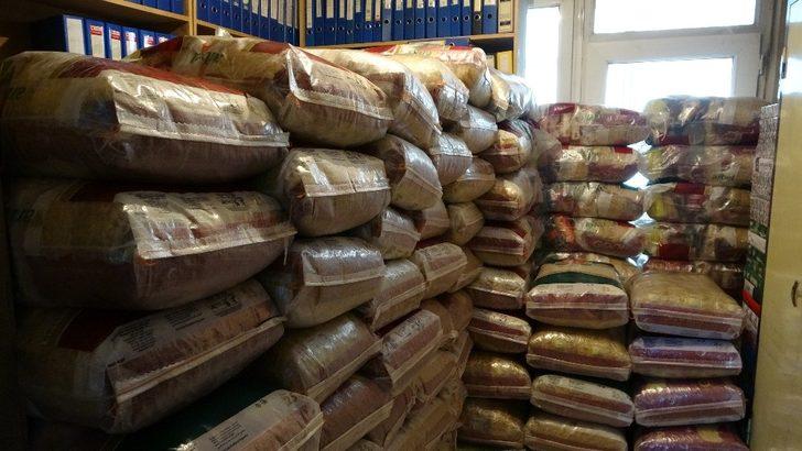 Esnaf ve Sanatkarlar Odasından korona mağduru 3 bin esnafa yardım paketi G3