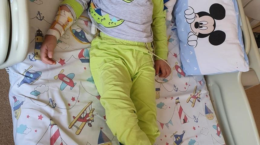 Kanser hastası &ccedil;ocuk i&ccedil;in gerekli ilaca mahkemeden onay