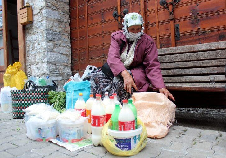 Menteşe’nin yoğurtçu kadınları sokaktan kurtulmak istiyor G3