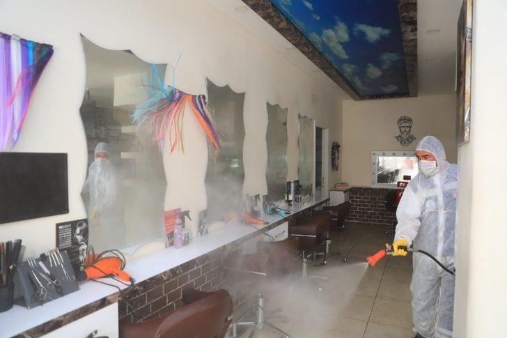 Pamukkale Belediyesi berber dükkanlarını dezenfekte etti G2