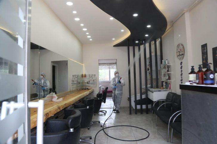 Pamukkale Belediyesi berber dükkanlarını dezenfekte etti G4