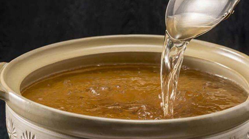 Bu y&ouml;ntemlerle &ccedil;amaşırlarınız bembeyaz olacak! Limon suyu, karbonat, s&uuml;t...