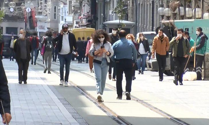İstiklal Caddesi bugün de kalabalık G2