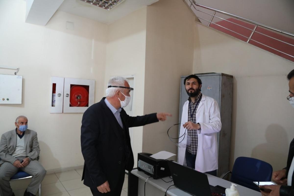 Başkale İl&ccedil;e Milli Eğitim M&uuml;d&uuml;rl&uuml;ğ&uuml;nden kamu personeline siperlik