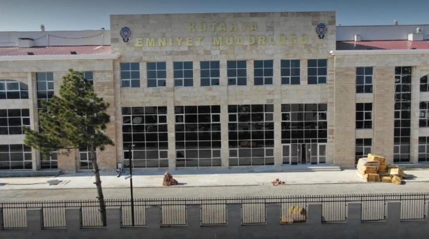 K&uuml;tahya İl Emniyet M&uuml;d&uuml;rl&uuml;ğ&uuml;nden "Evdeyim ama trafik kuralları aklımda" spot filmi