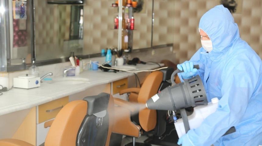 Niğde&rsquo;de berber ve kuaf&ouml;rler dezenfekte ediliyor