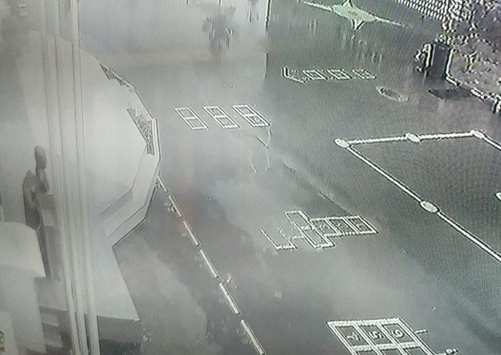 Okulun bahçesindeki Atatürk büstünü çaldılar G1