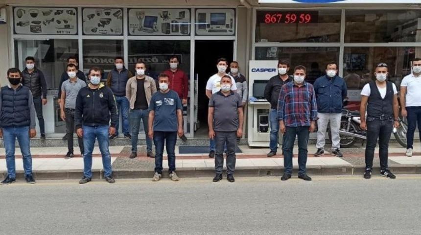 Sarıg&ouml;ll&uuml; berberler 1 Haziran&rsquo;da d&uuml;kkanlarını a&ccedil;acak