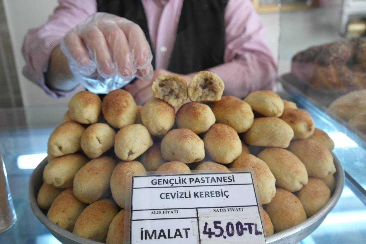 Tarsus&rsquo;ta kerebi&ccedil; tatlısına talep attı