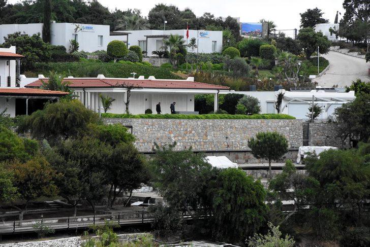 Yılmaz Özdil'in villasındaki kaçak eklentilerin yıkılması için tebligat gönderildi G4