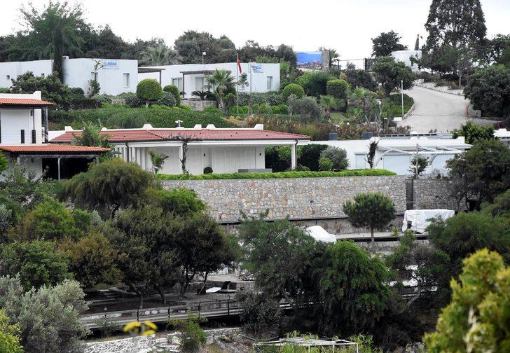 Yılmaz Özdil'in villasındaki kaçak eklentilerin yıkılması için tebligat gönderildi G5