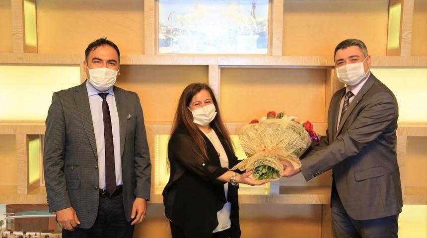 ALK&Uuml; Diş Hekimliğinde g&ouml;rev değişikliği