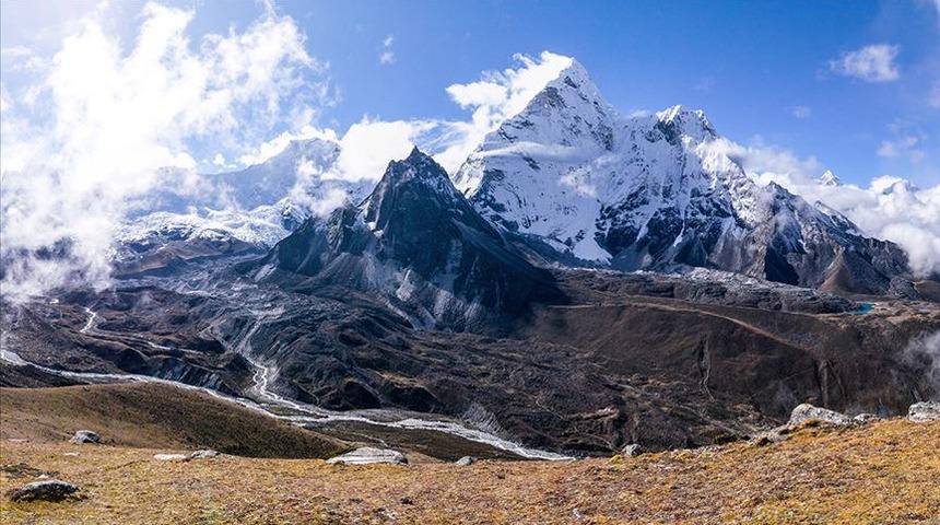 Dünyanın en yükseğini yeniden ölçecekler