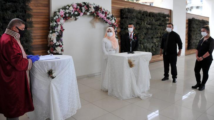 Gelin adayı 20 yaş altı olunca validen özel izinle evlendiler G2