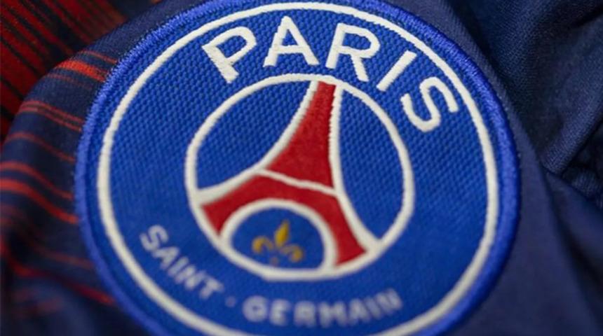 PSG'den 42 yaşındaki kadın futbolcuya yeni s&ouml;zleşme