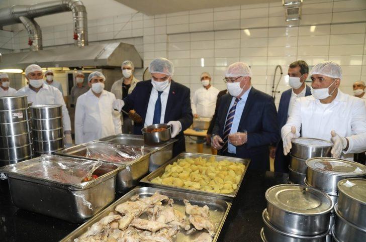 Birecik’teki vatandaşlara gıda yardımı G2