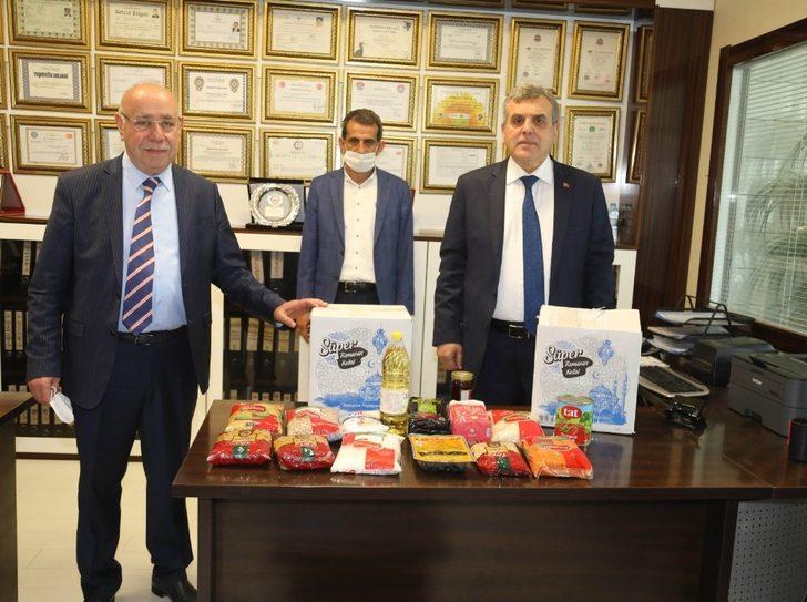 Birecik’teki vatandaşlara gıda yardımı G3