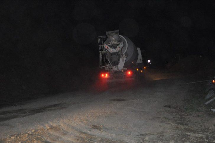 Yüksekova-Van karayolu 6 gün sonra kontrollü bir şekilde açıldı G1