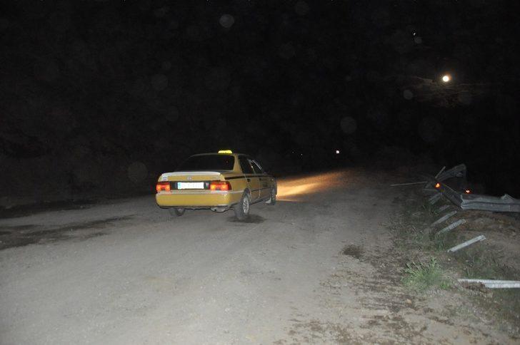 Yüksekova-Van karayolu 6 gün sonra kontrollü bir şekilde açıldı G3