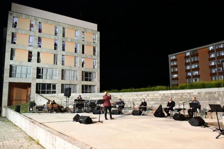 Karantinada tasavvuf müzik keyfi G2