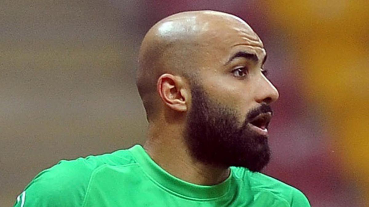 Milli kaleci Sinan Bolat, Antwerp ile yollarını ayırdı