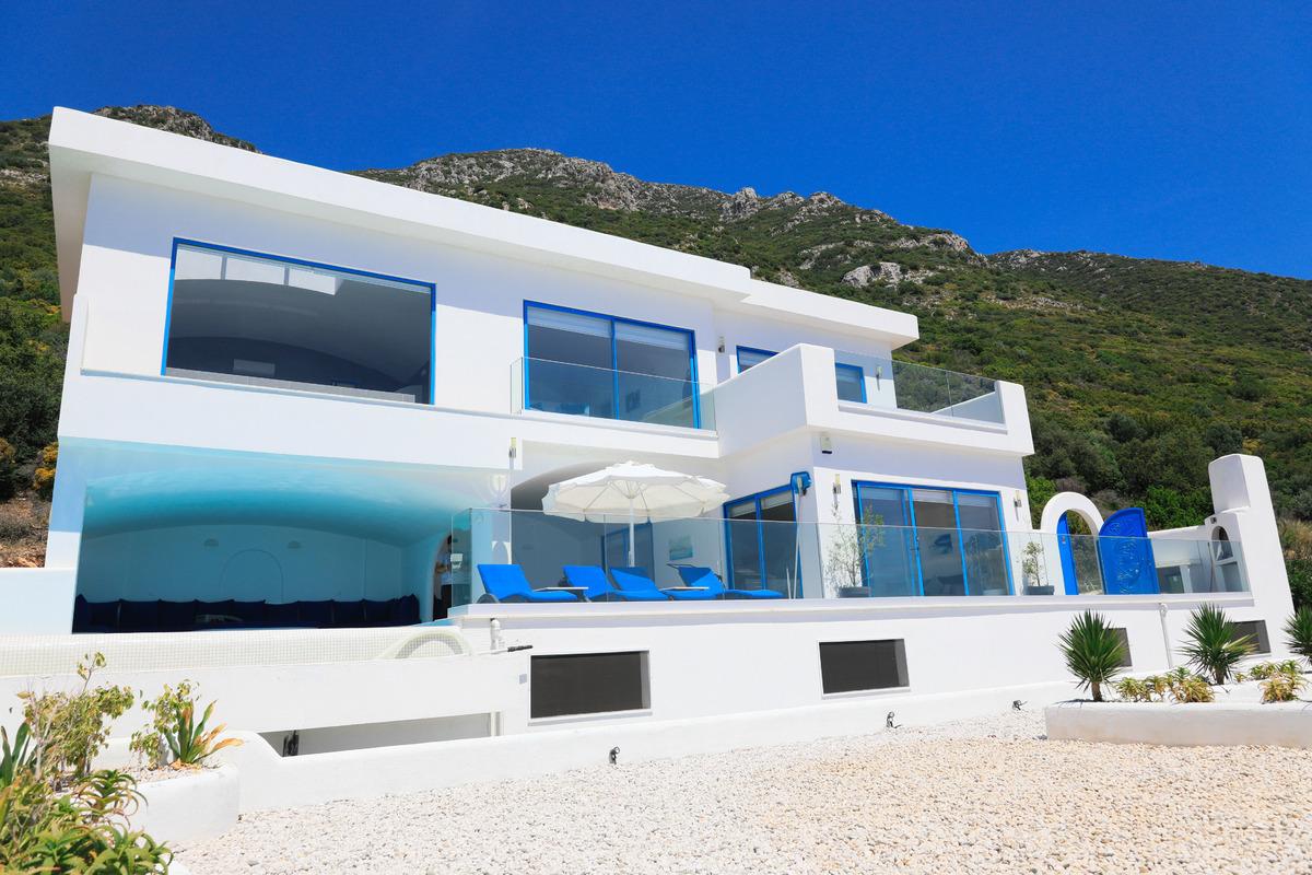 'Sıfır temaslı' l&uuml;ks villa tatiline yoğun ilgi! 5 bin ila 30 bin lira arasında değişiyor