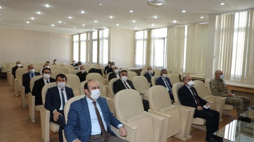 Kars’ta Pandemi Kurul Toplantısı yapıldı