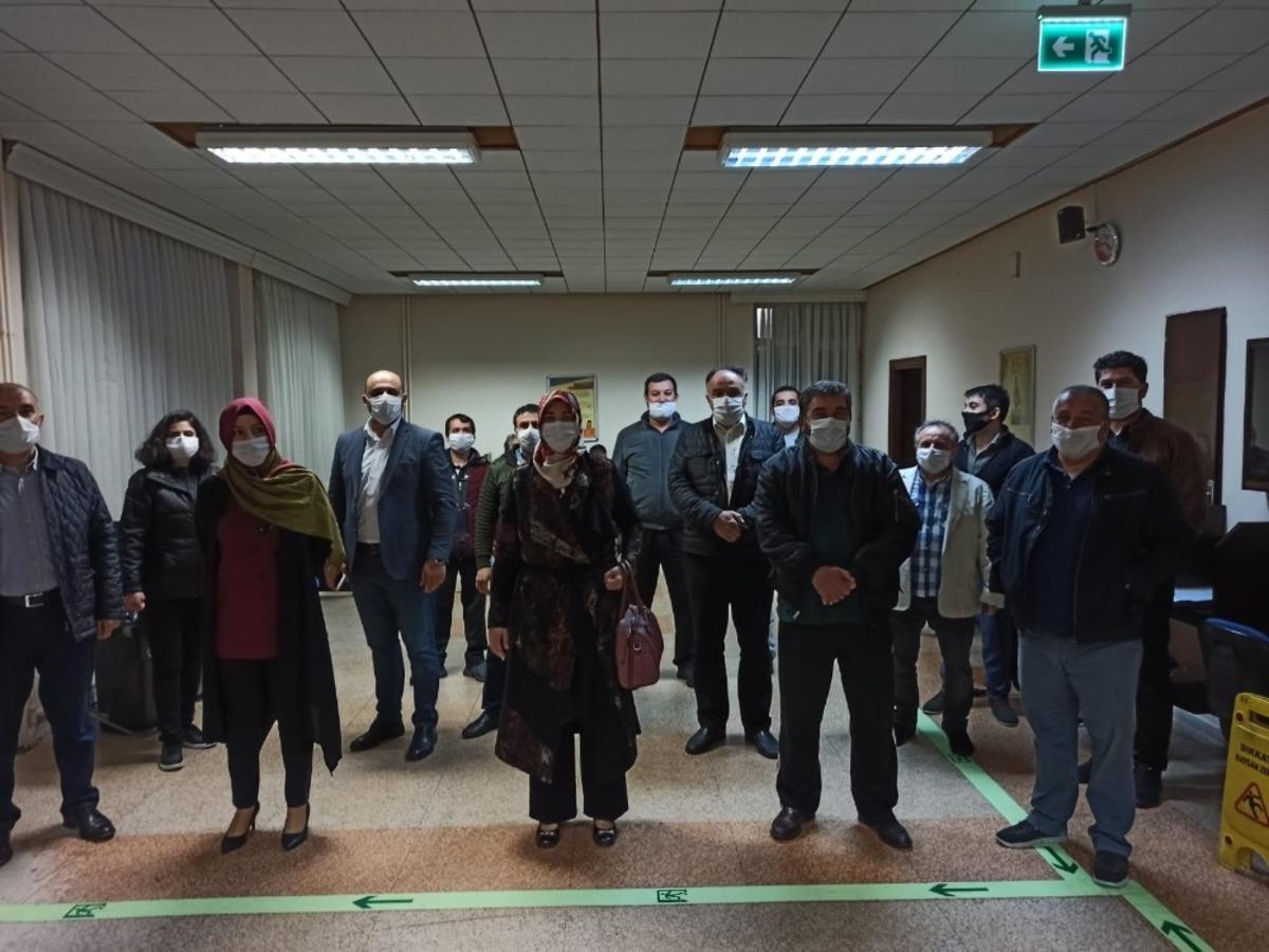 &Ouml;ğretmenevi personelinden &rsquo;Bir kan bir can&rsquo; kampanyasına destek