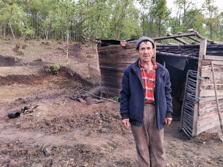 Yürek burkan olay... Aylardır ormanda mağara gibi barakada yaşıyor G2