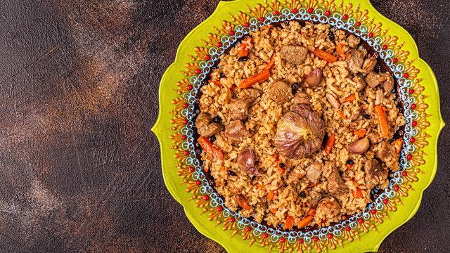 Özbek pilavı tarifi: Lezzeti parmak ısırtıyor