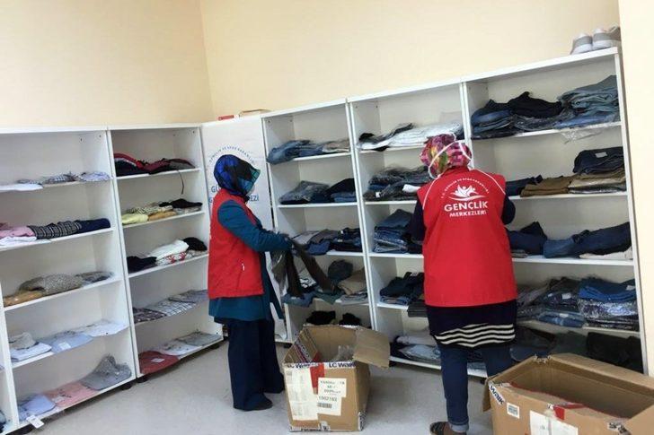 Gümüşhane Gençlik Merkezi ‘Giysi Rafı’ oluşturdu G2