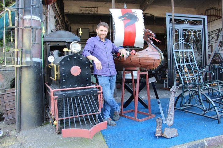 Trabzon’da demirden maketler yapan usta Korona virüs için de miğfer yaptı G2