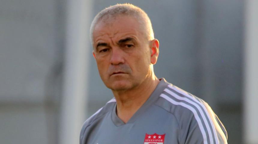 Rıza Çalımbay: Liglerin başlama tarihini çok erken buluyorum