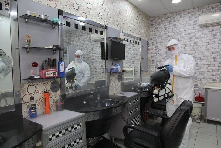 Berber ve kuaförler dezenfekte edildi G1