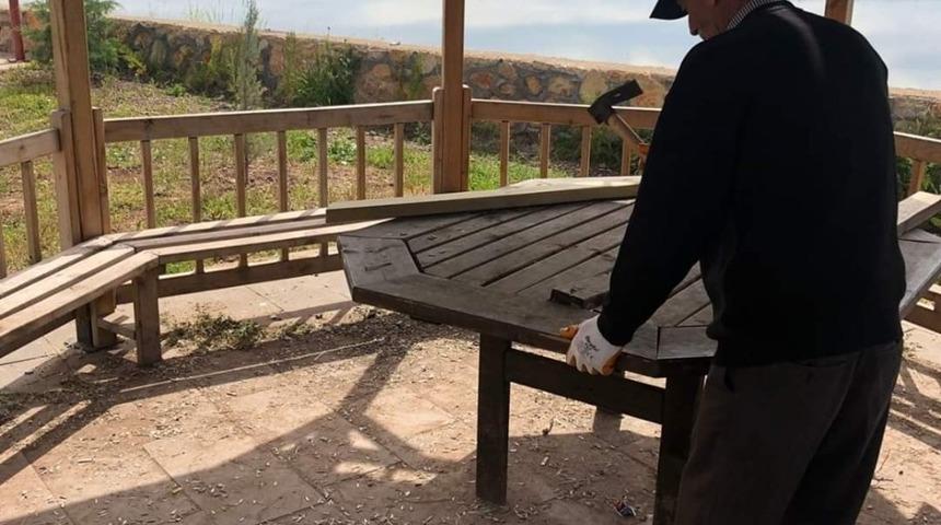 Tabiat parkında yenileme &ccedil;alışmaları devam ediyor