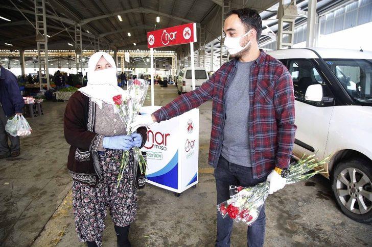 Döşemealtı Belediyesi’nden Anneler Günü jesti G3