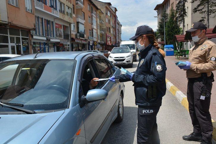 Yenice Emniyet Trafik Haftası’nda broşür dağıttı G3