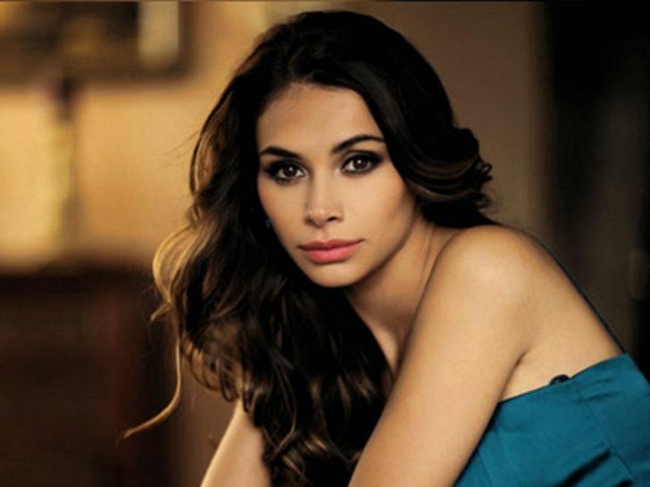 Begüm Birgören'den samimi açıklamalar G1