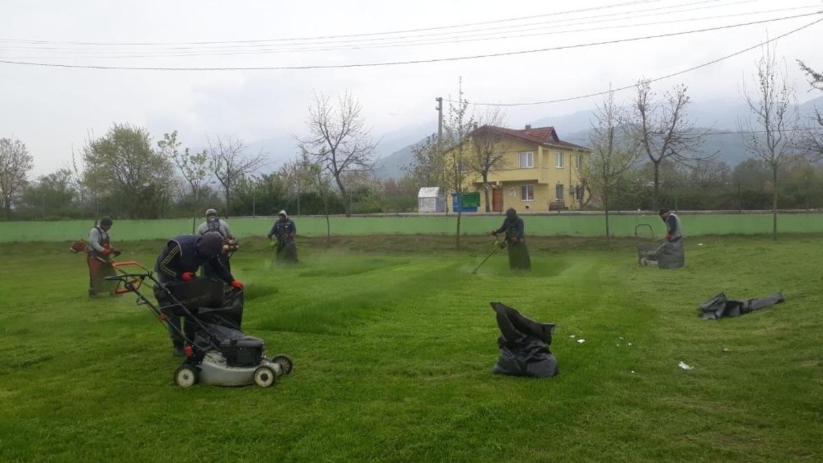Kartepe&rsquo;de parkların bakımı yapılıyor
