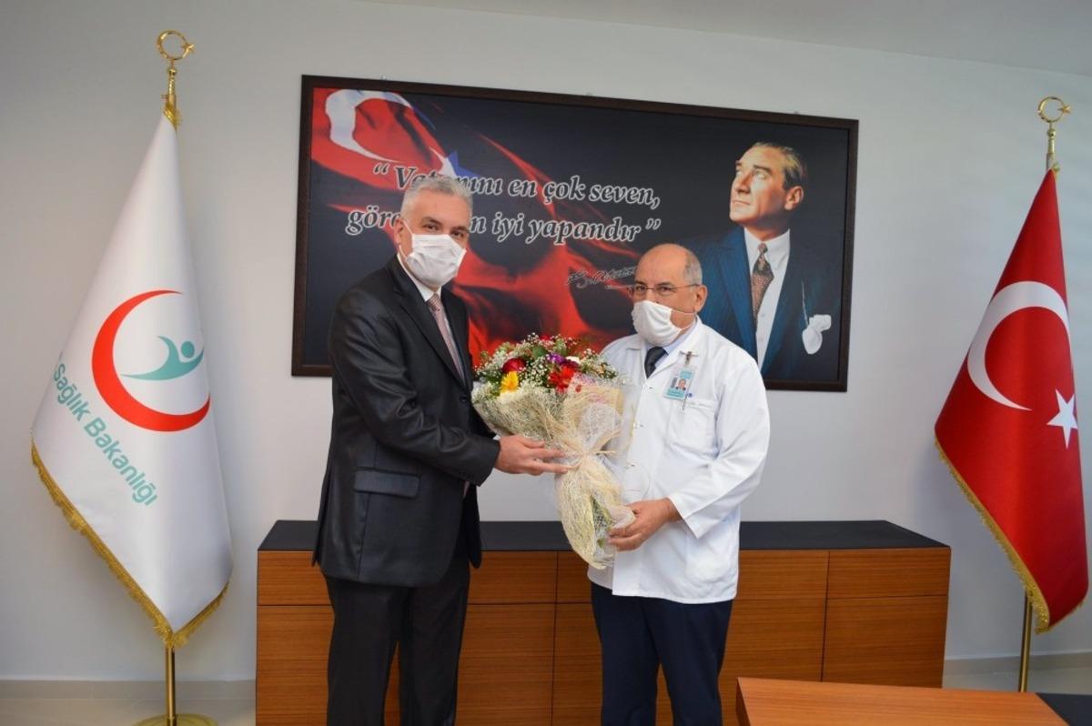 Başhekim Togan g&ouml;revi devraldı