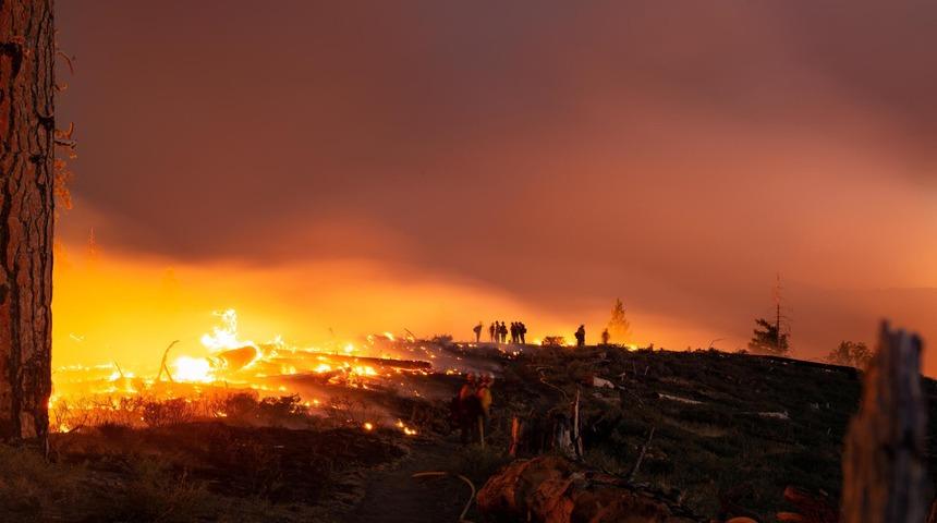 Bir yandan korona bir yandan alevler!