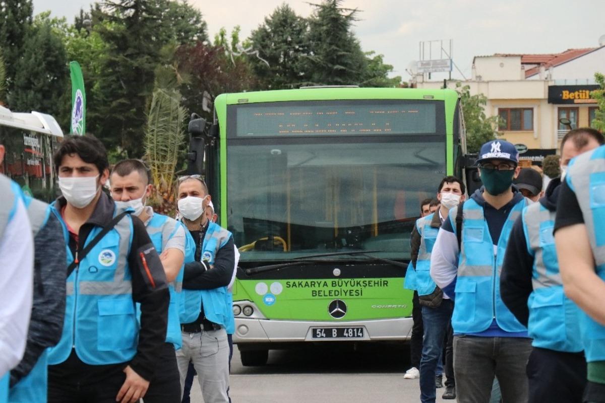Sakarya B&uuml;y&uuml;kşehir Belediyesi şehirdeki her haneye maske ulaştırmak i&ccedil;in proje başlattı