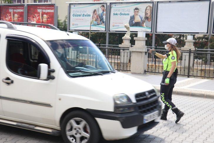 Marmaris’te sürücüler broşürle bilgilendirildi G3