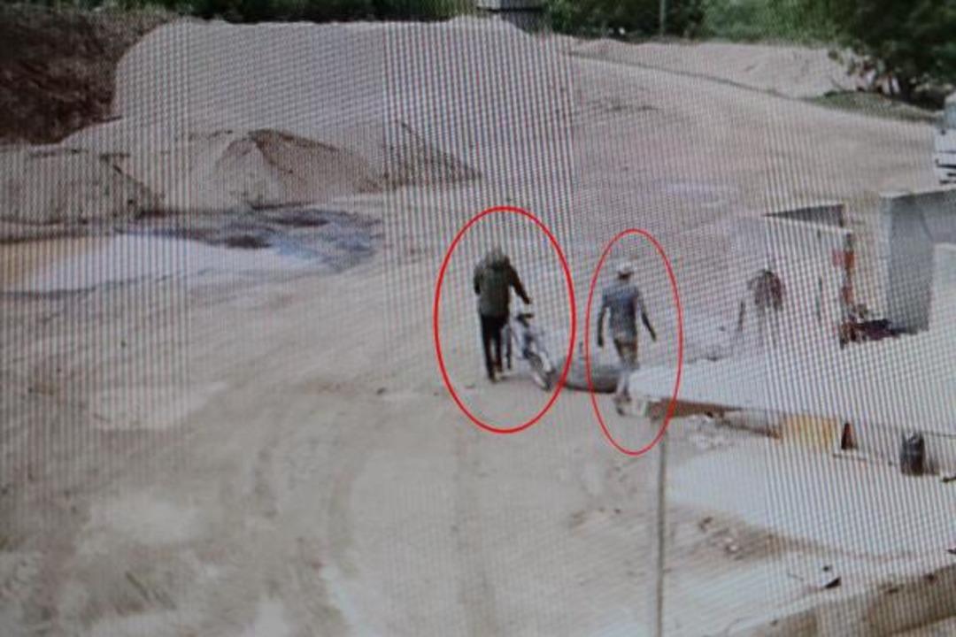 Vahşet! Aleyhine tanıklık yapan oğlunu b&ouml;yle &ouml;ld&uuml;rd&uuml;