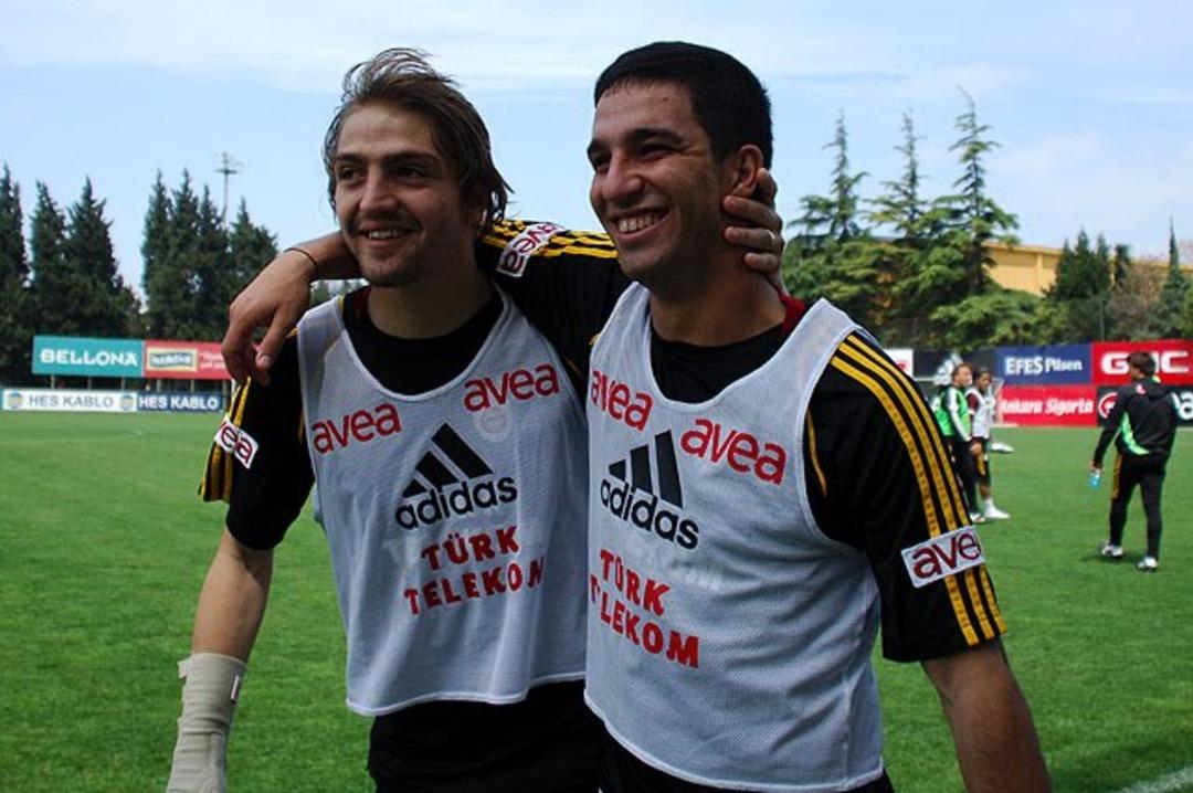 Galatasaray'da Arda Turan ve Caner Erkin bombası